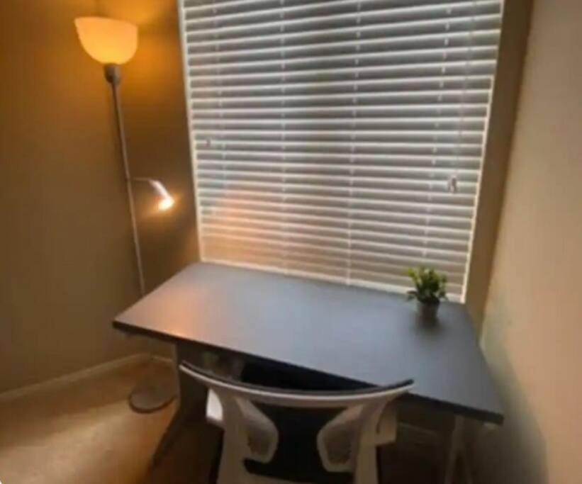 Apartment Mdr 1bd/1ba Escape, Pool-view, Spa, Gym & Parking! *