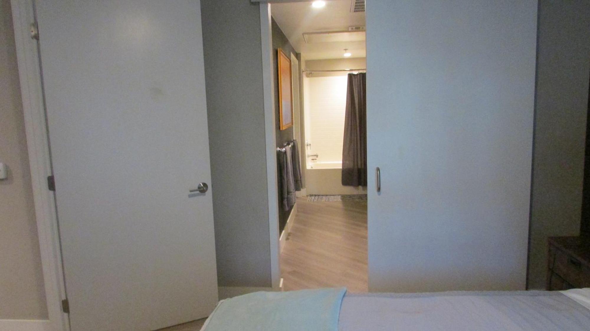 Apartment The Santa Monica One