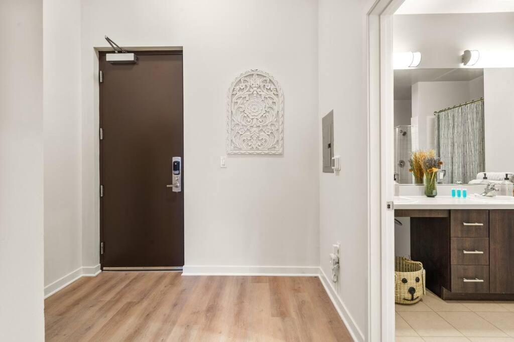 Apartment Spacious Dtla With 2 Bed, Free Parking And Pool Los Angeles