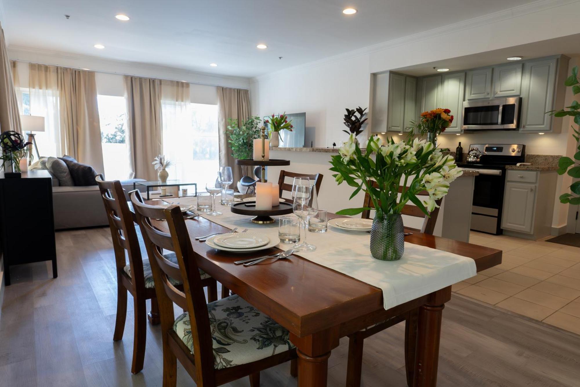Apartment Charming 2bd On Sunsetstrip *