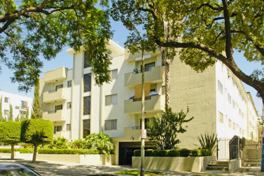 Sunset & La Brea Studio!! Location Ever Apartment *