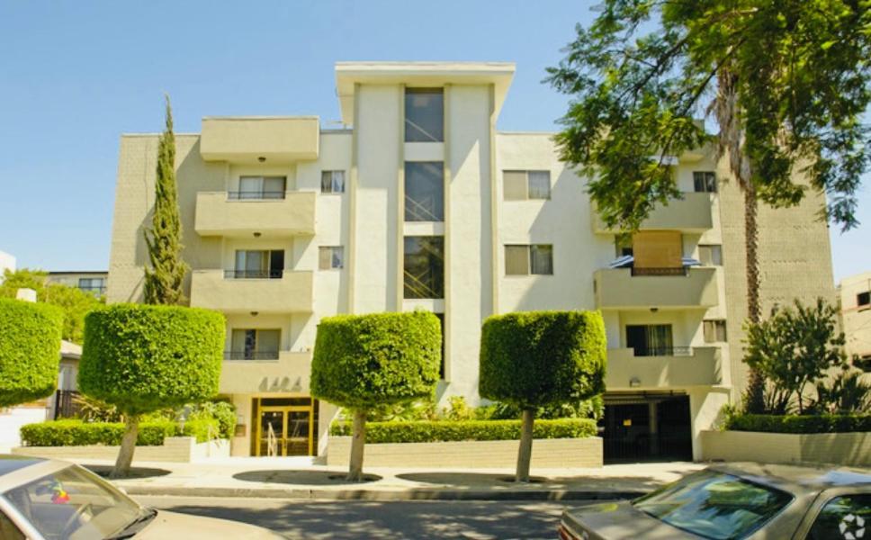 Sunset & La Brea Studio!! Location Ever Apartment