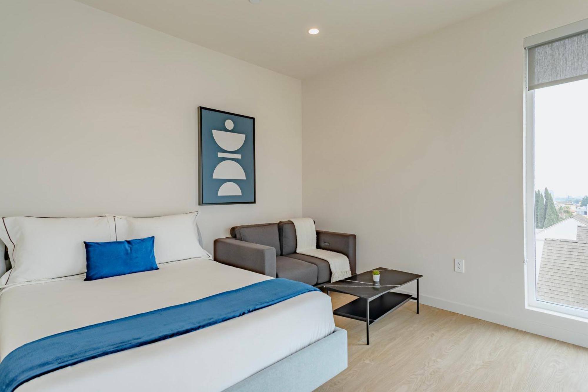 Apartment New Sunny&spacious W Full Kitchen Near Ucla Los Angeles