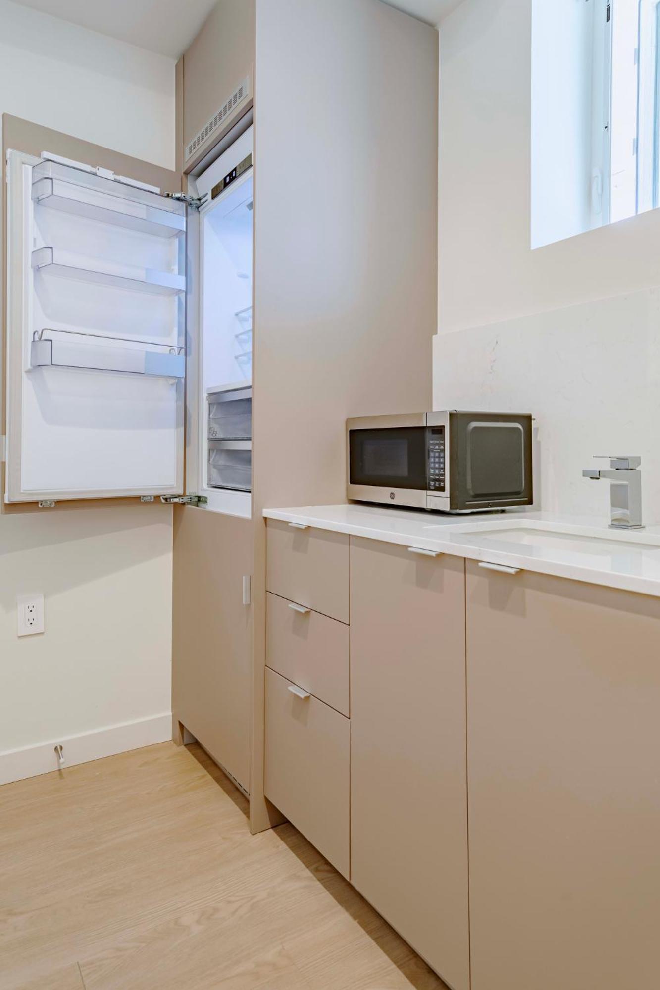 Apartment Cozy Coliving Near Ucla In Unit W&d *