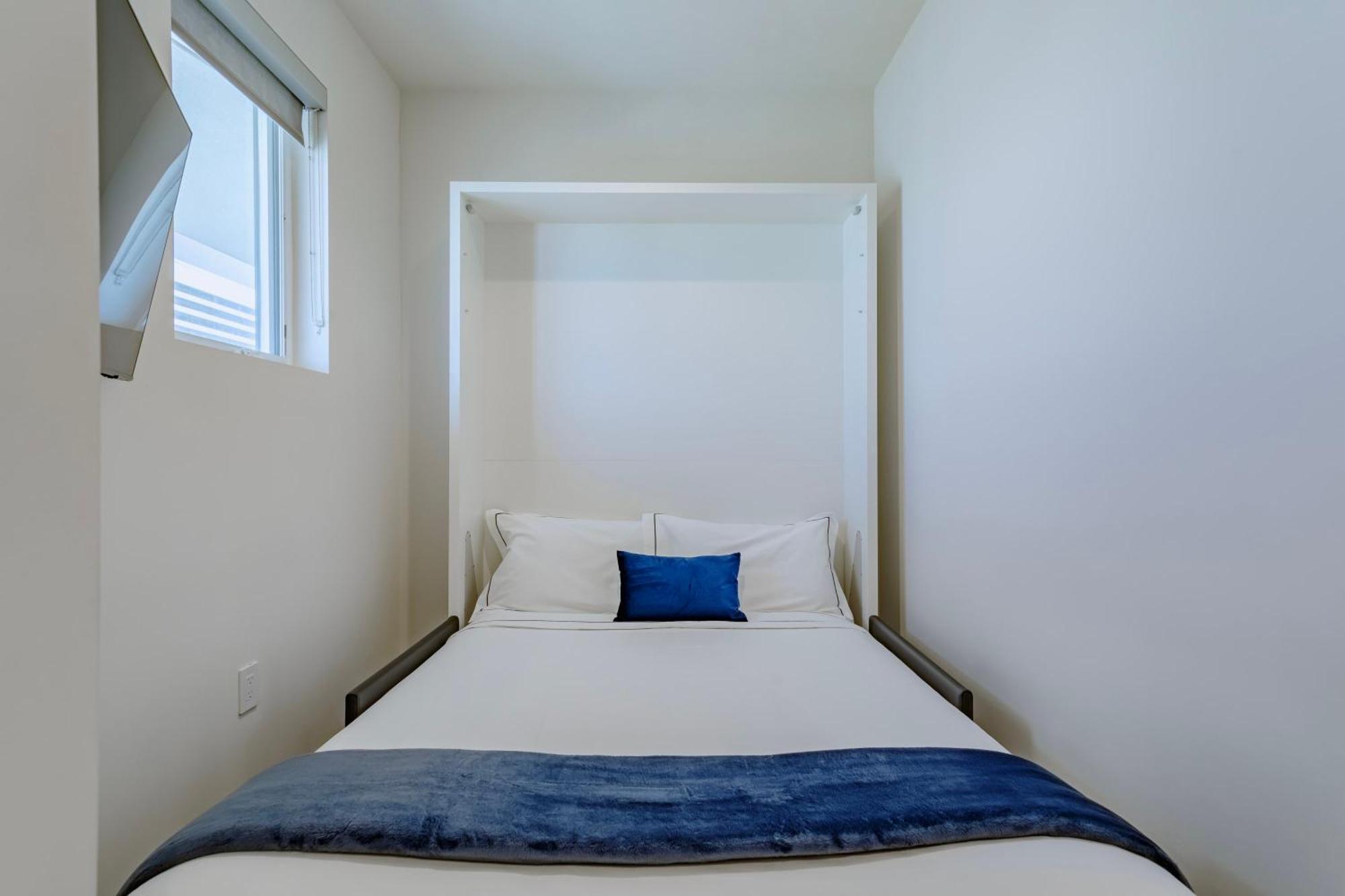 Cozy Coliving Near Ucla In Unit W&d Apartment
