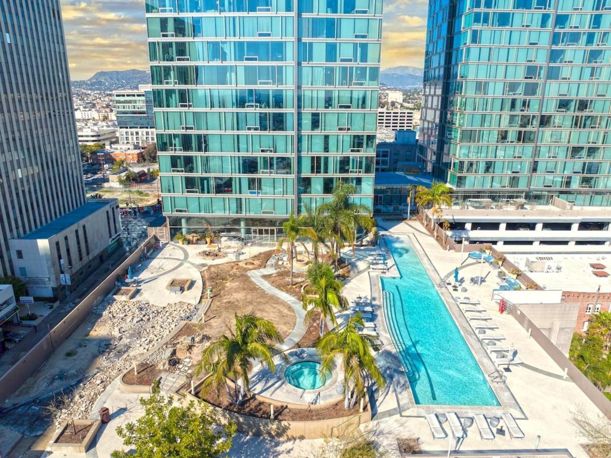 Apartment Fabulous And Hollywood Views For 4 Los Angeles