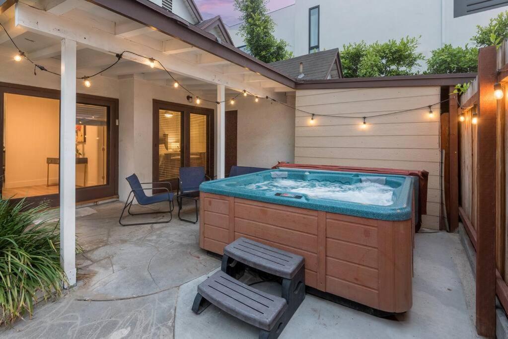 Glamorous West Hollywood Gem