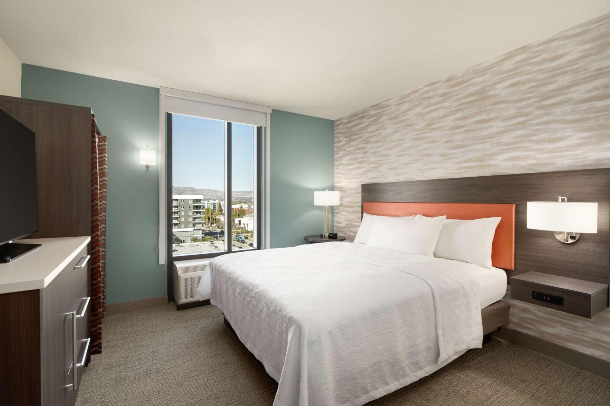 Hotel Home2 By Hilton Woodland Hills Angeles