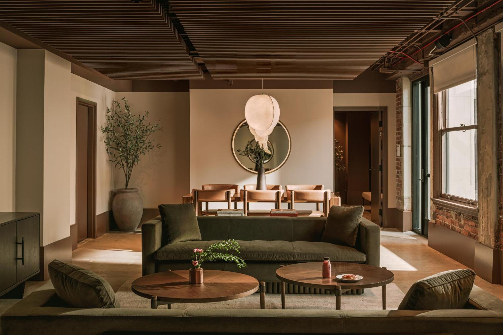 Sonder The Winfield Aparthotel Los Angeles