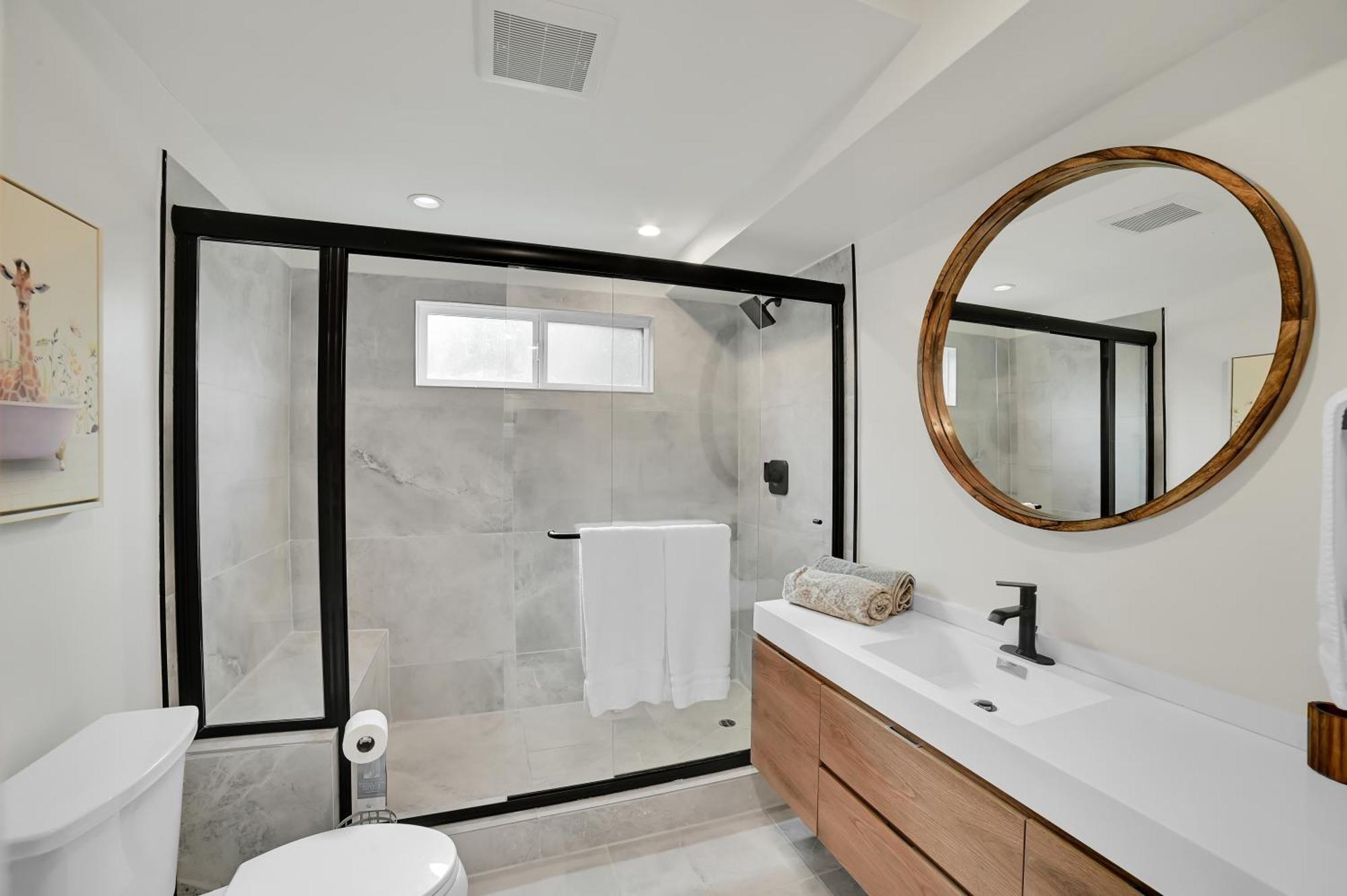 Brand New Chic-nest In Prime Location Holiday home Los Angeles