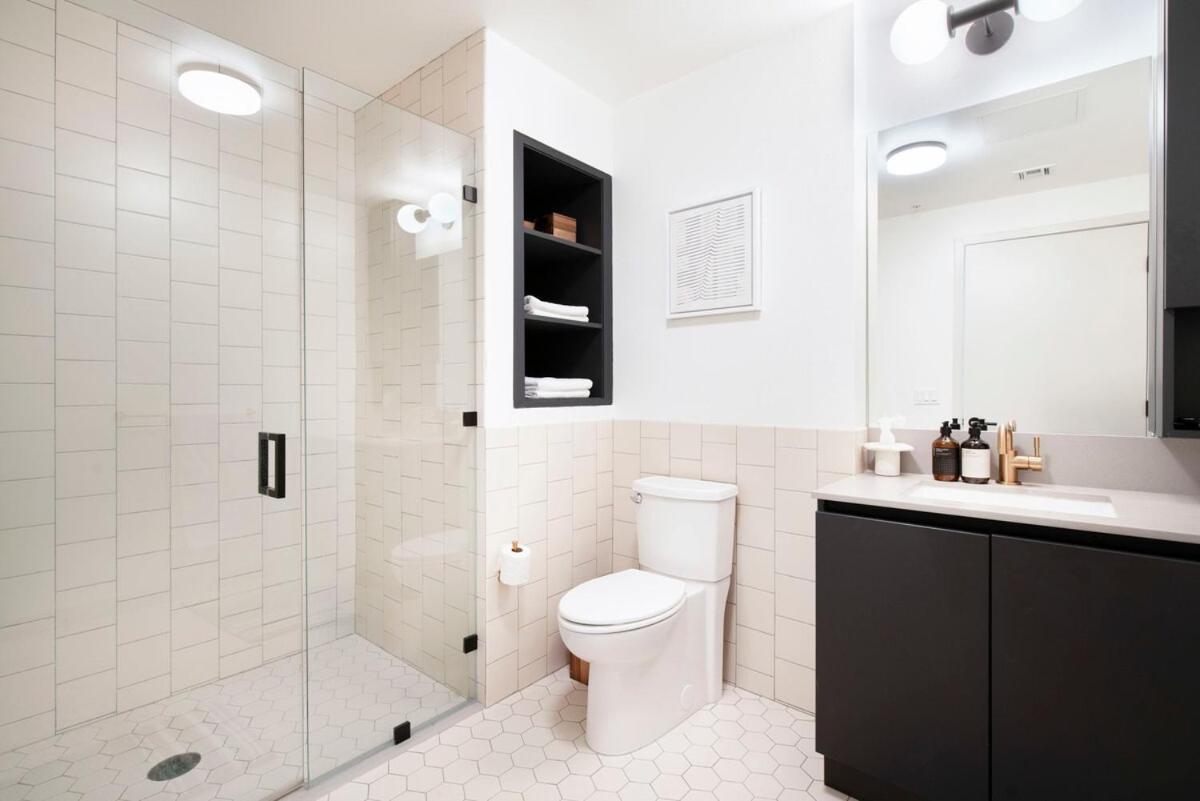 2br Vibrant Luxury Los Angeles