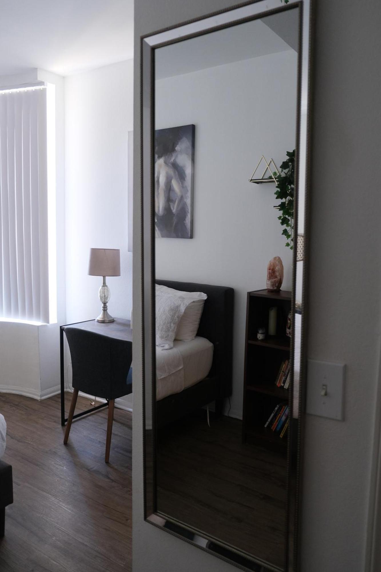 Apartment Elegant In Mdr-venice With Pool, Hottub & Gym Los Angeles