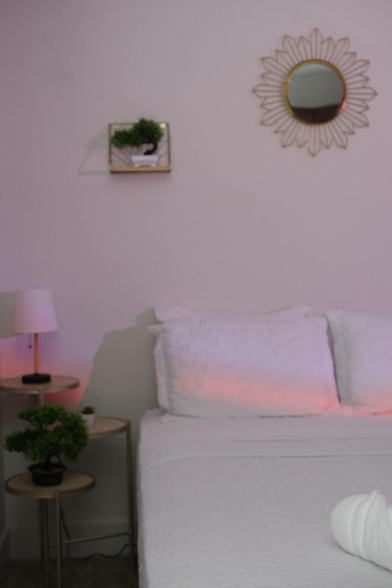 Elegant In Mdr-venice With Pool, Hottub & Gym Apartment Los Angeles