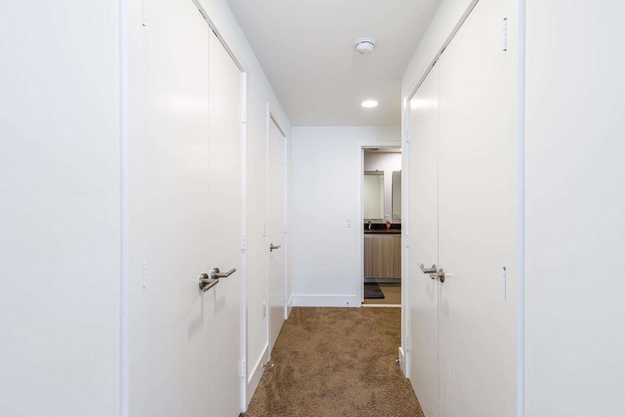 Apartment Heaven On Hollywood Furnished