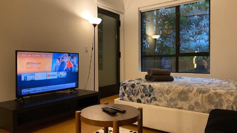 Aparthotel Integrity - Real Hollywood Experience *