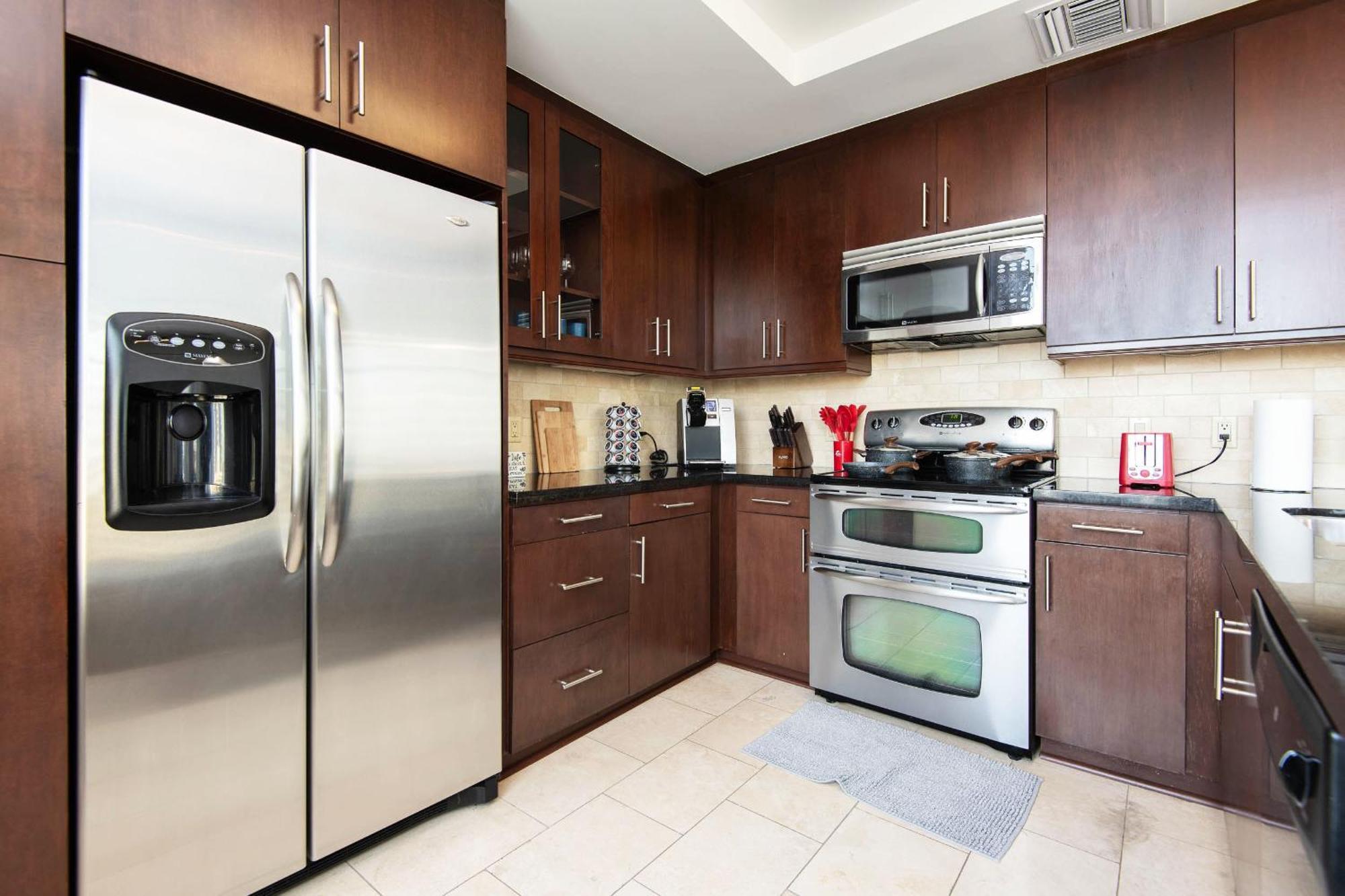 Sky-rise Apartment