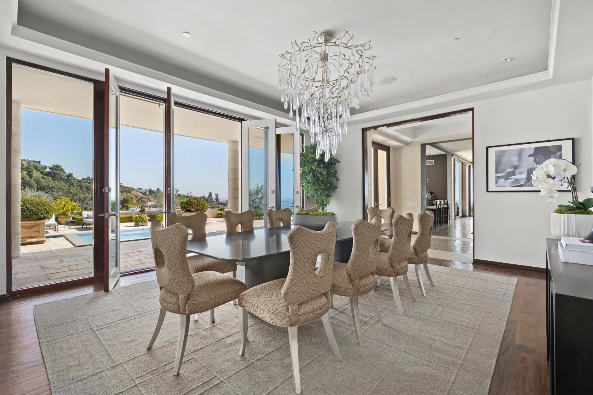 Trousdale Grand * Los Angeles
