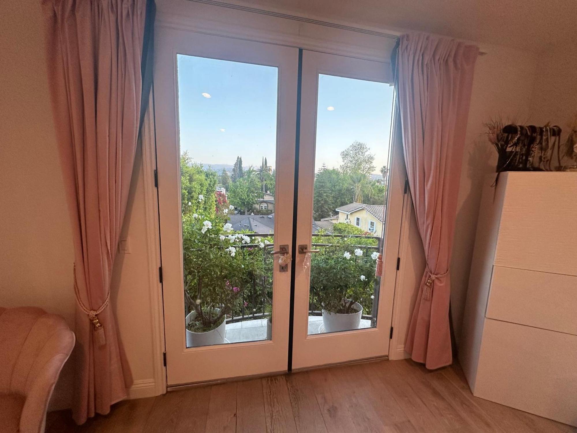 Elegant - Location Apartment *