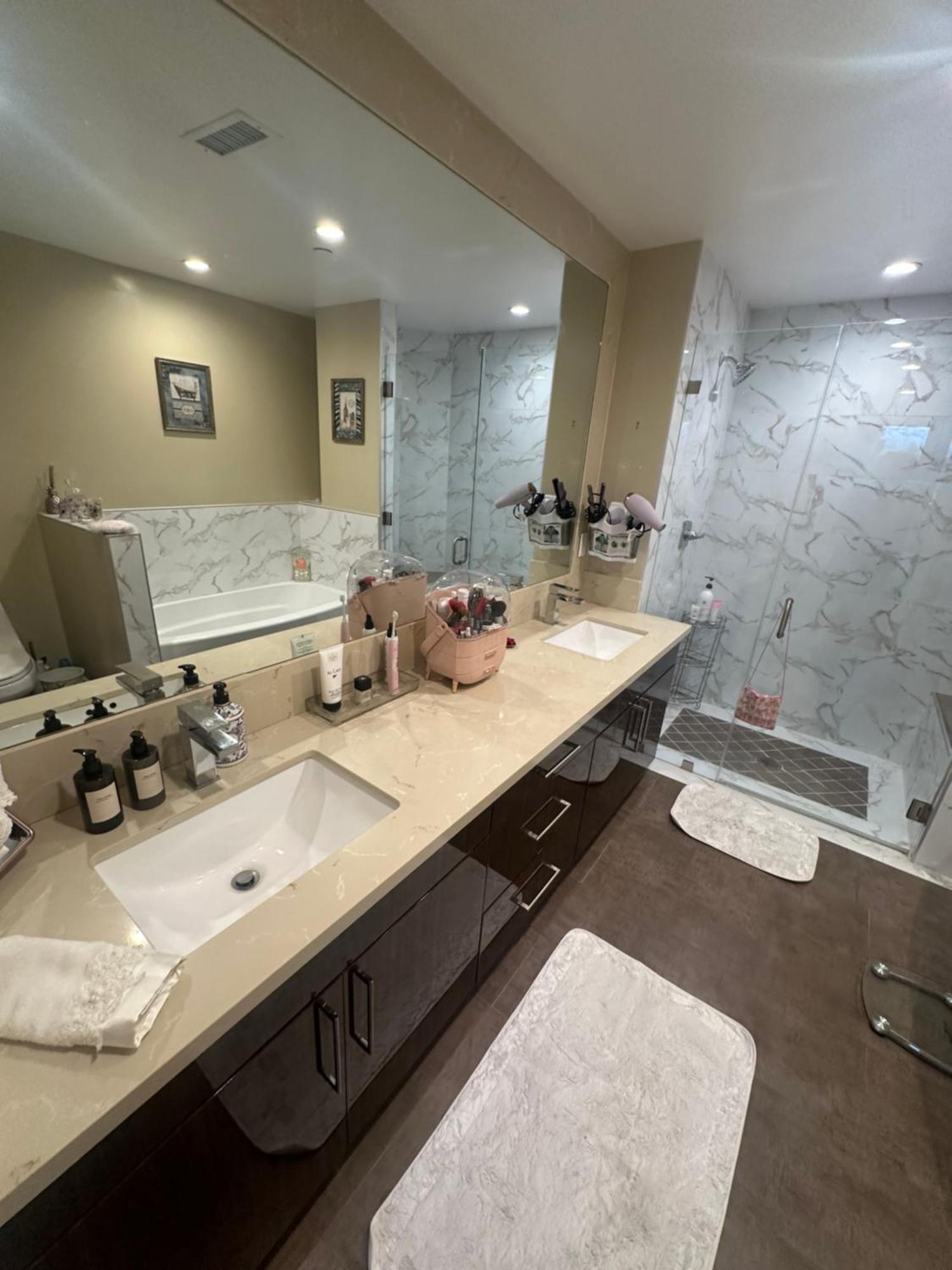 Elegant - Location Apartment