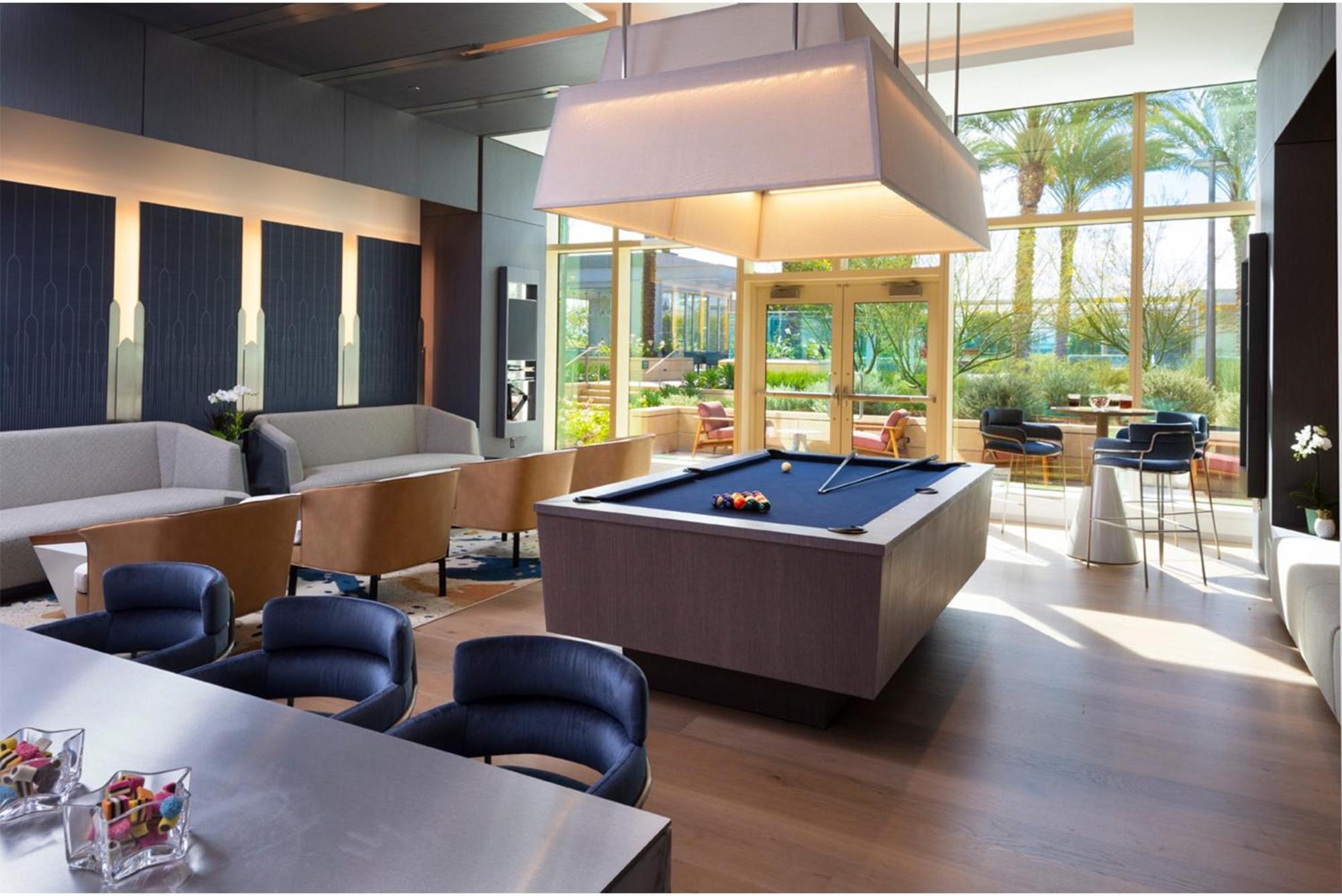Lavish High-rise 2bed In The Hearth Of Downtown La *