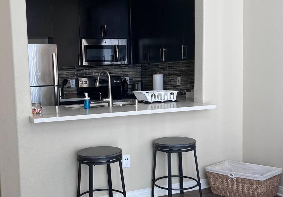 Mdr Chic 1bd/1ba With Pool-view, Spa, Gym, Parking Los Angeles