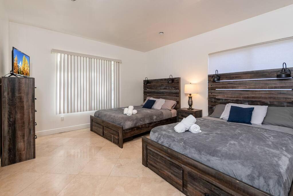 Luxe In Beverly Hills Sleeps 6 Apartment Los Angeles