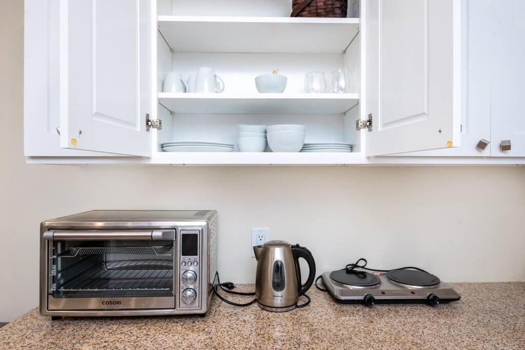 Holiday home Serene 1br House: Explore La's
