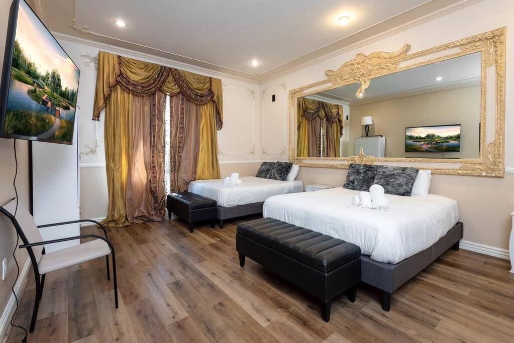 Lavish 2-bedroom In La! *