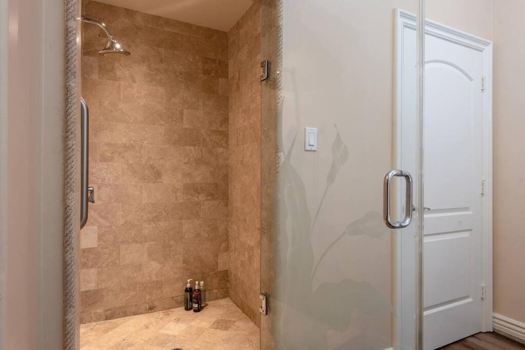 Lavish 2-bedroom In La! Apartment *