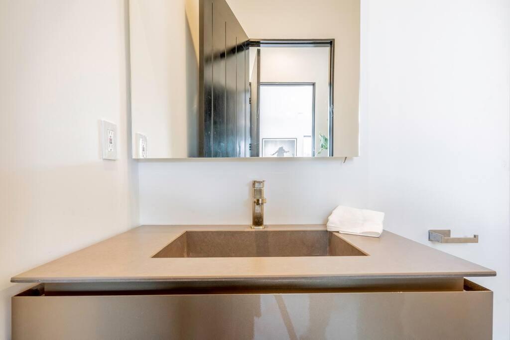 Luxurious In Bh Pool, Spa, Theater, Views Los Angeles