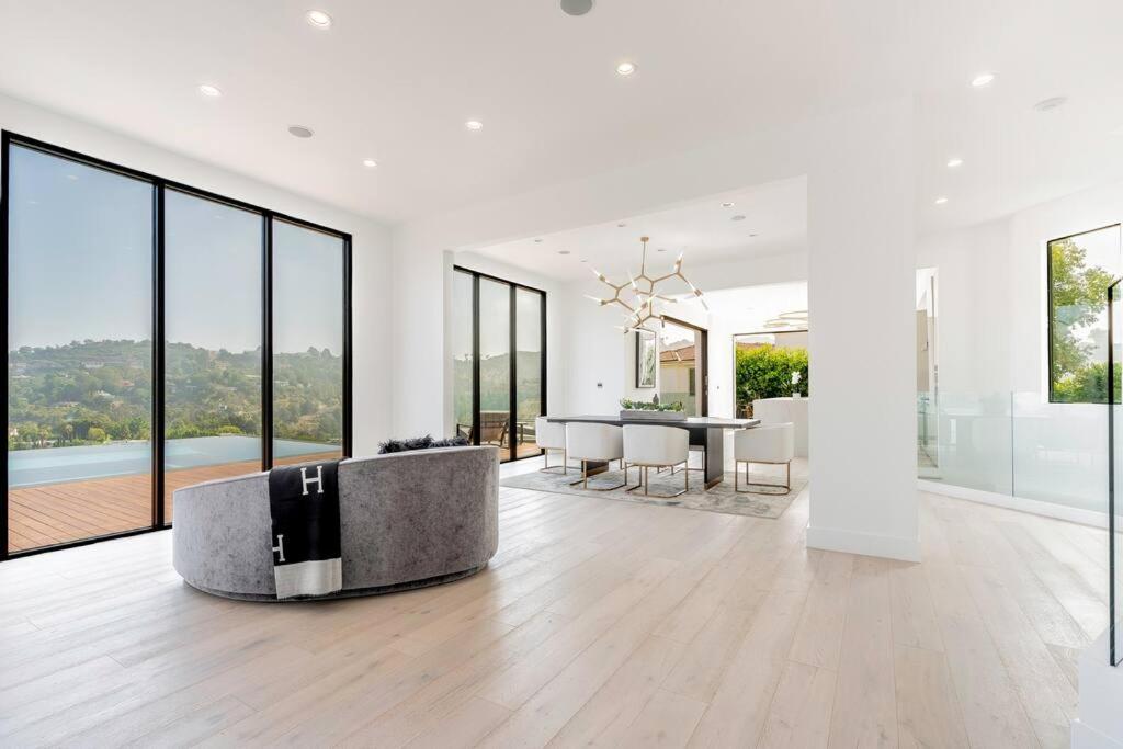 Luxurious In Bh Pool, Spa, Theater, Views *