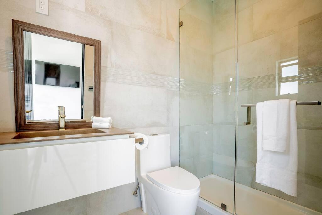 Apartment Luxurious In Bh Pool, Spa, Theater, Views *