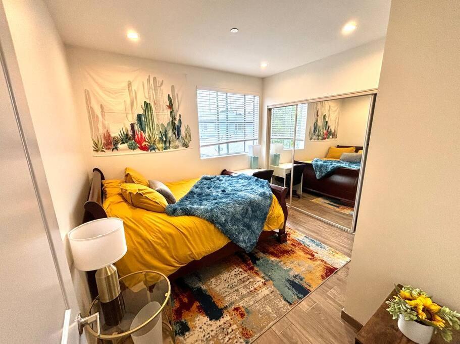 Birdwatcher's Quiet Perch 3bd 2ba W Parking * Los Angeles