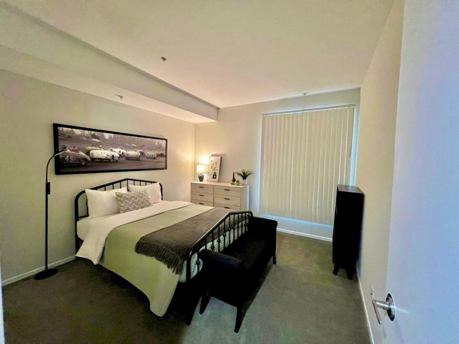 Shared House Hollywood Hideaway Heart Of Fame Homestay