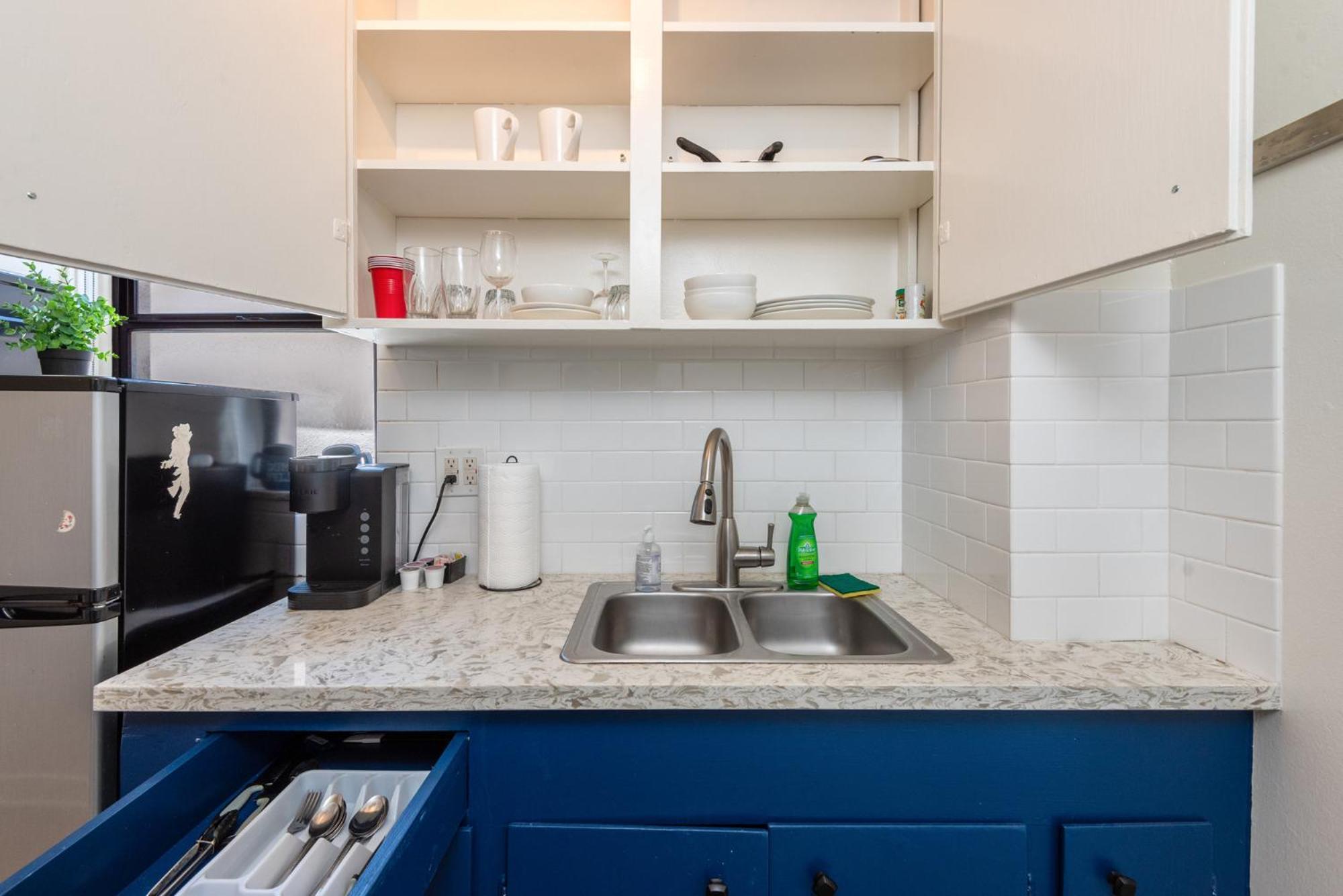 Chic 1br In Lively Venice Area Apartment