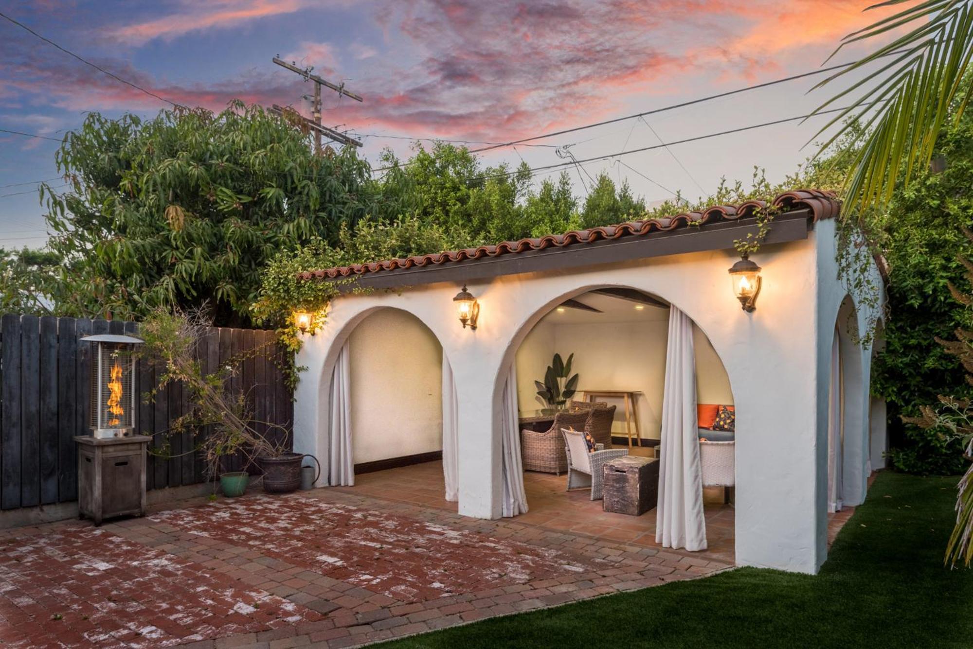 Lux Spanish Style Mansion 4bd Ba,dog House Apartment
