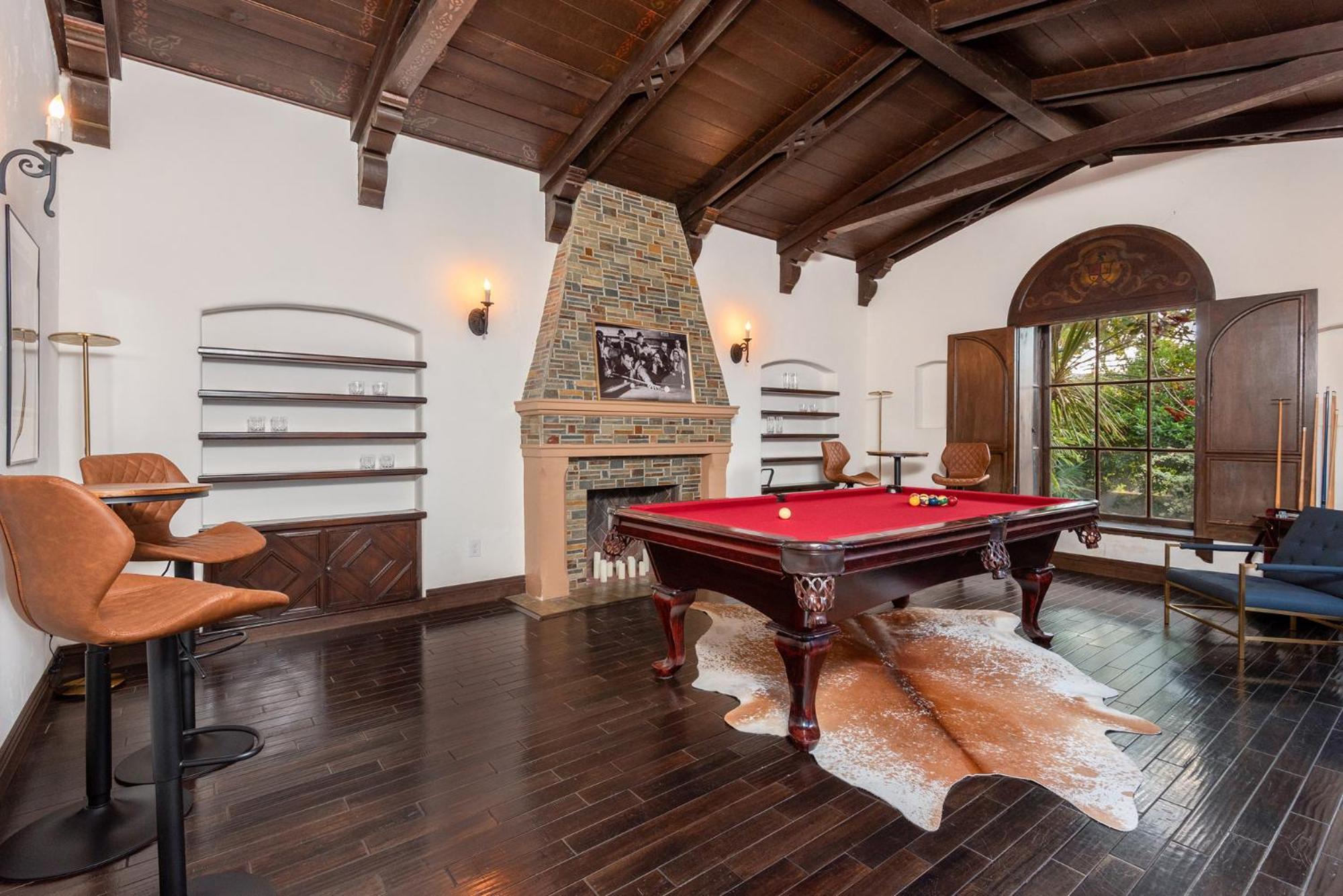 Lux Spanish Style Mansion 4bd Ba,dog House Apartamento