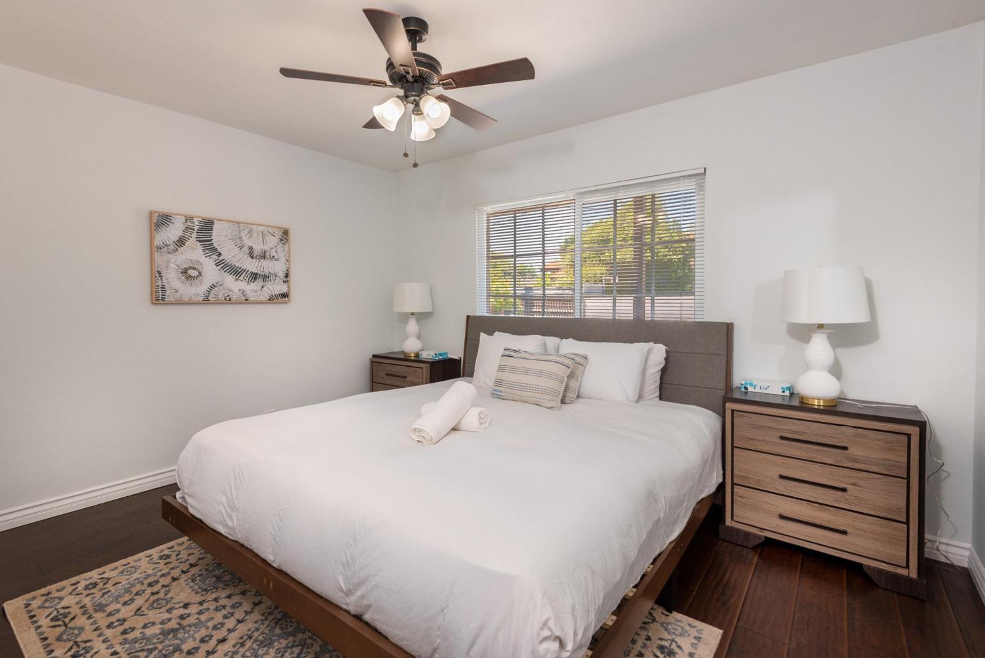 Luxe Spacious In Tarzana * Los Angeles