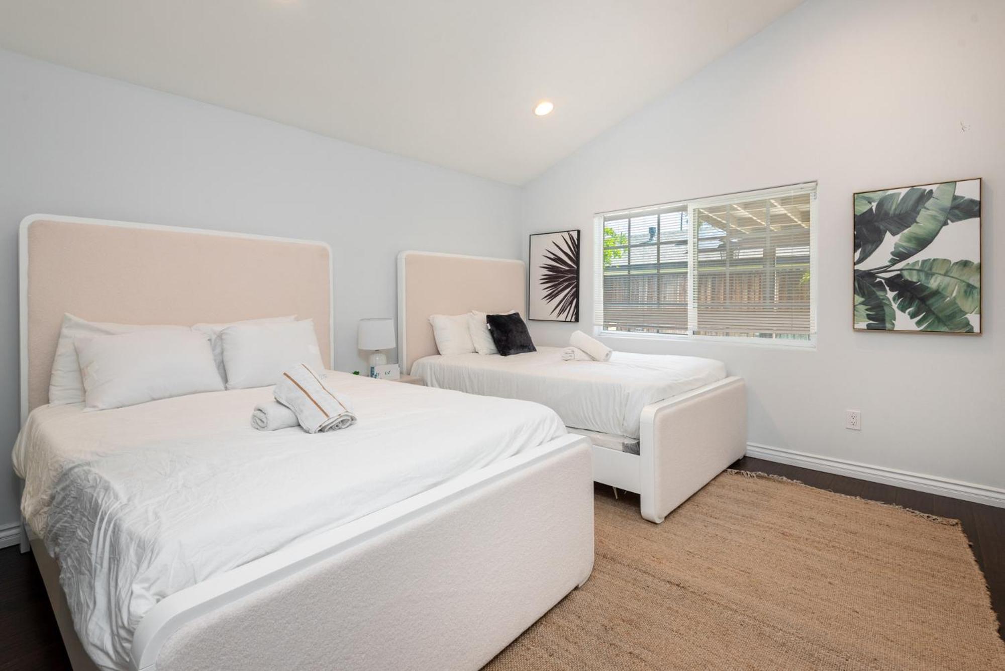 Apartment Luxe Spacious In Tarzana Los Angeles