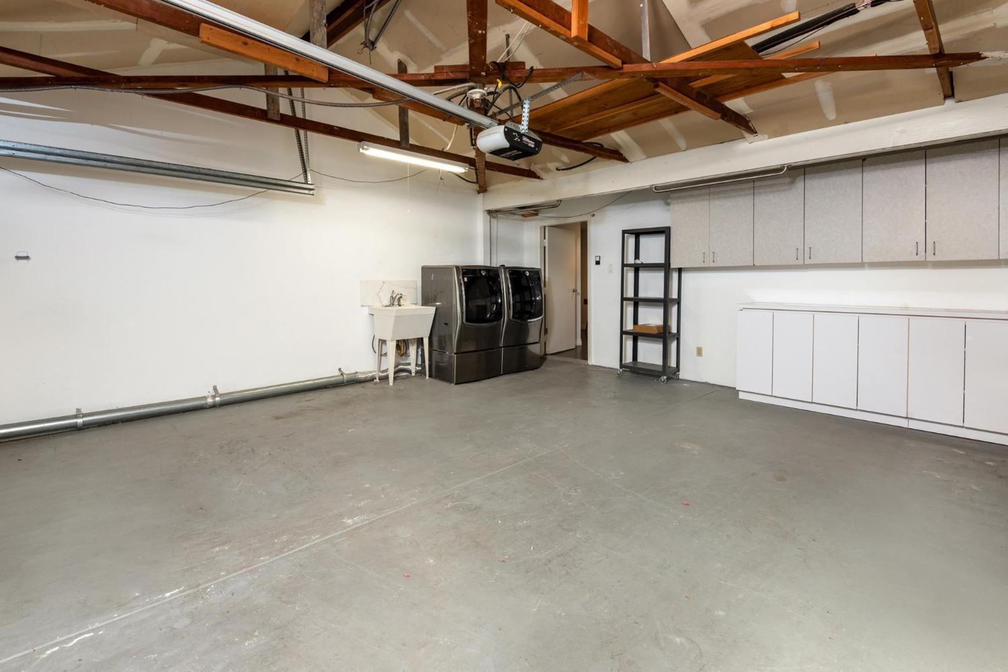 Luxe Spacious In Tarzana * Los Angeles