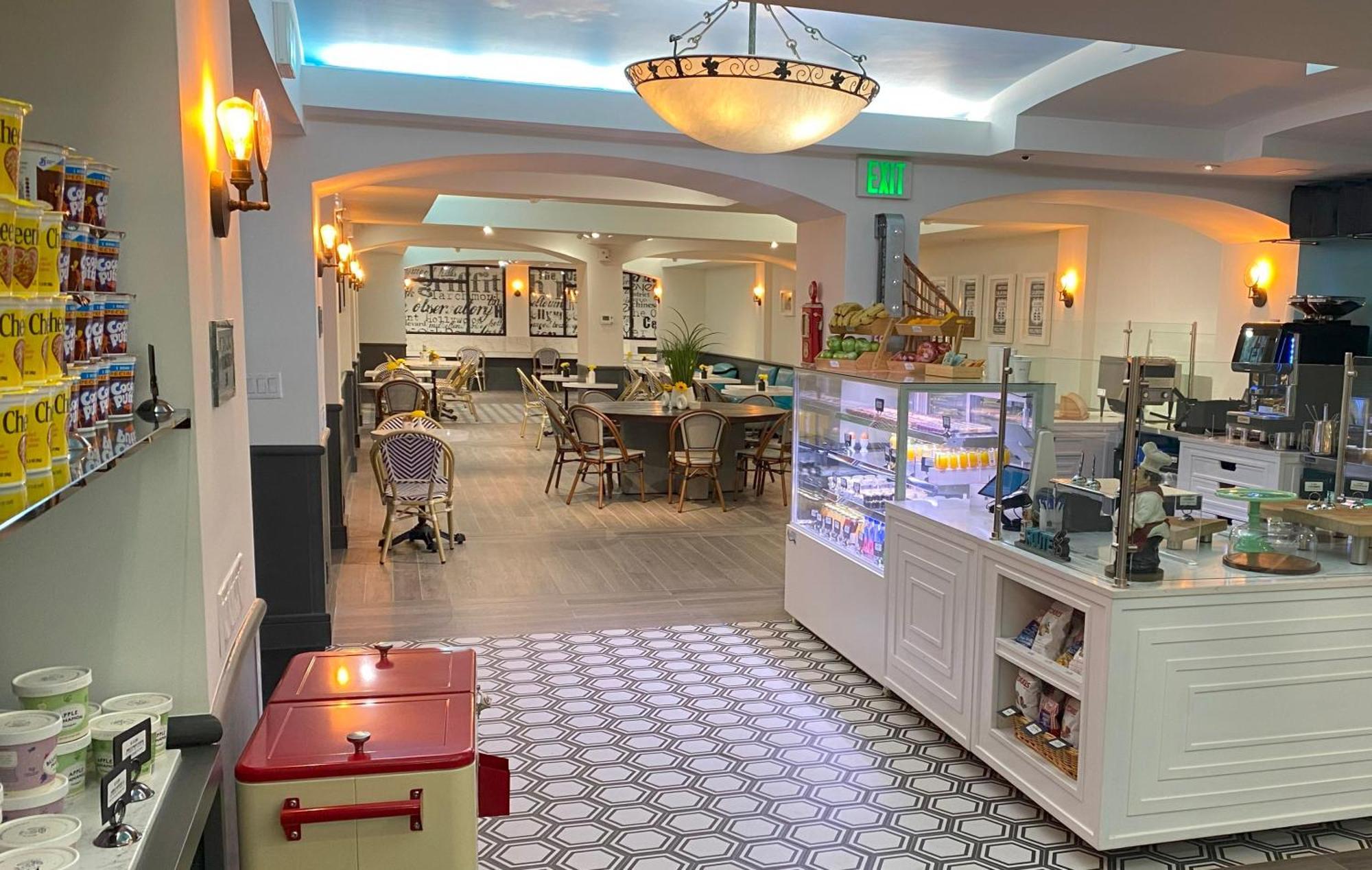 Hollywood Hotel