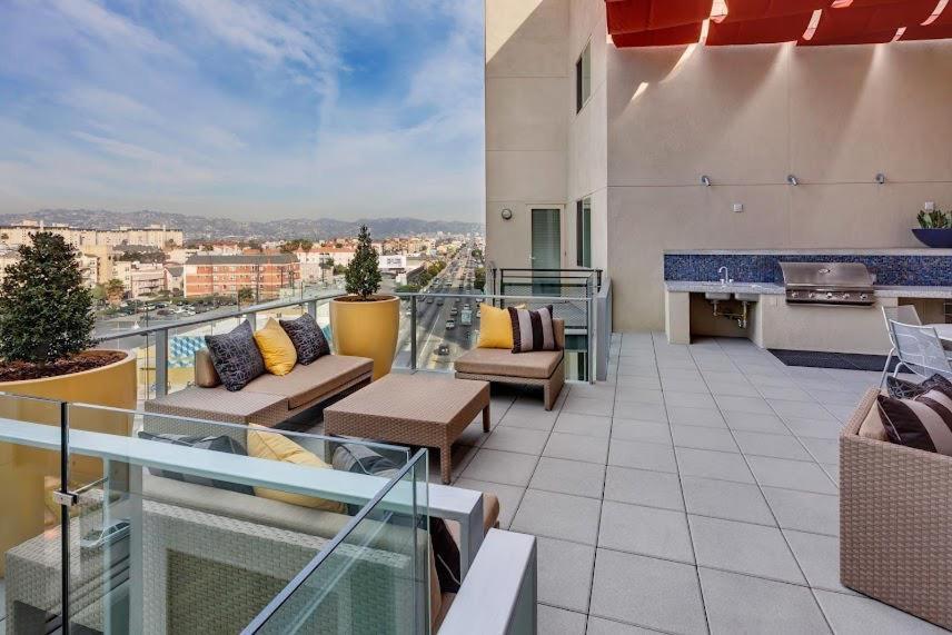 Luxury 2 Bedroom 2 Bathroom With Fitness Center And Pool Los Angeles