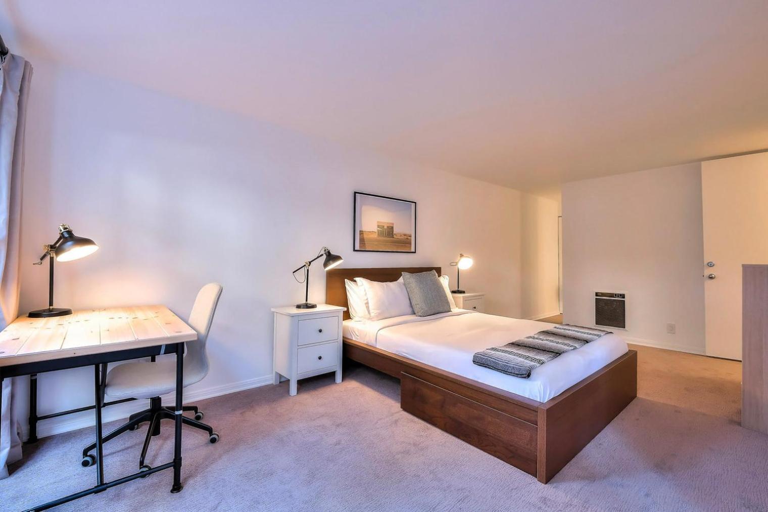 Marina Del Rey 3br Steps To Bars Dining Lax-1178