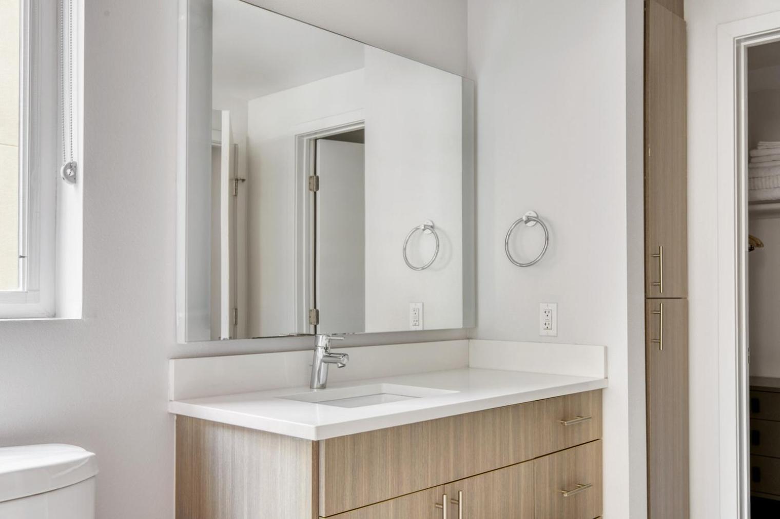 Playa Vista 1br W Pool Gym Lounge Wd Nr 405 Lax-1022 Apartment