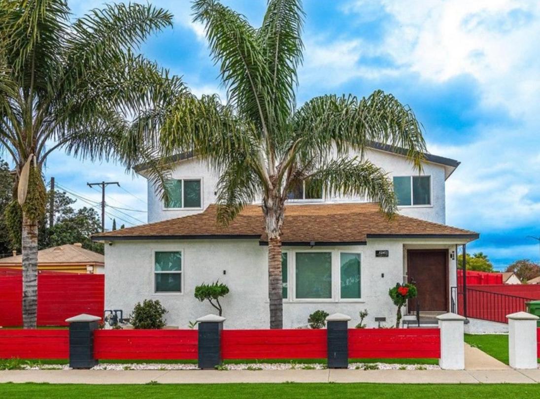 Contemporary Private 7 Los Angeles