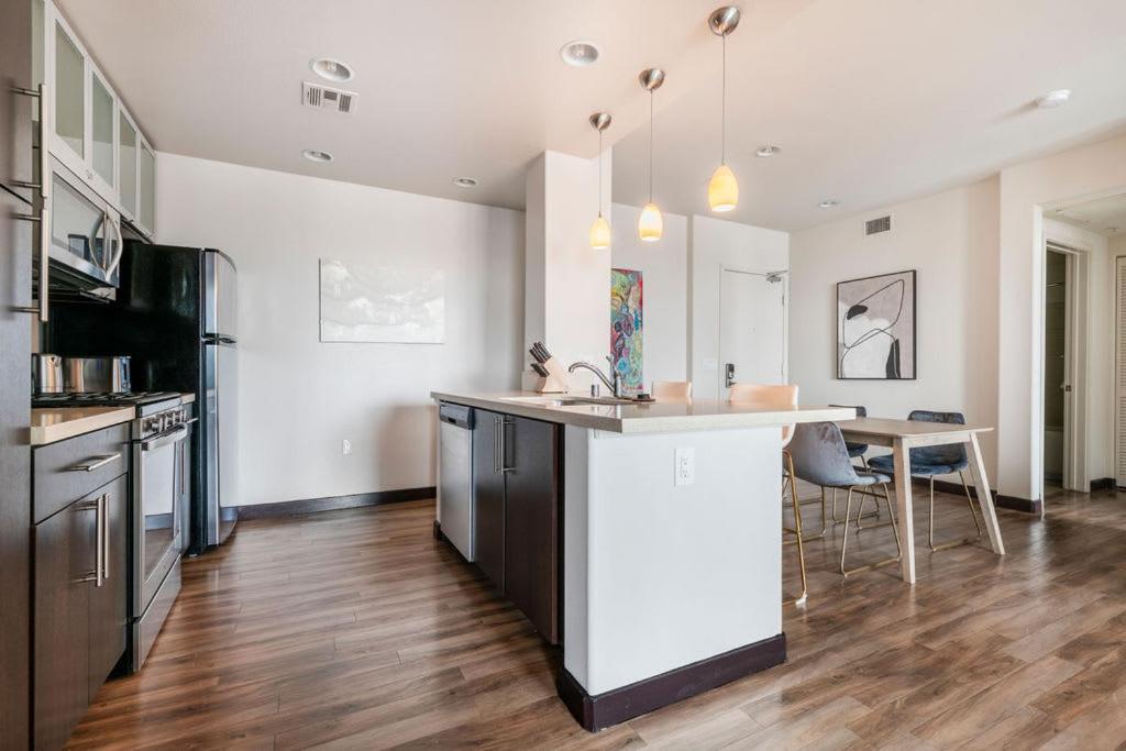 New 2bed Upscale Apartment