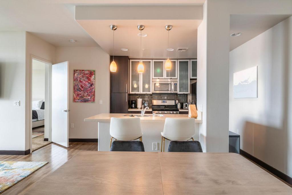 New 2bed Upscale Apartment
