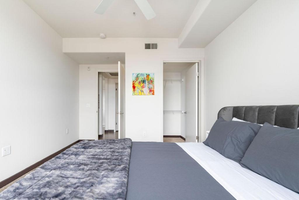 New 2bed Upscale Los Angeles