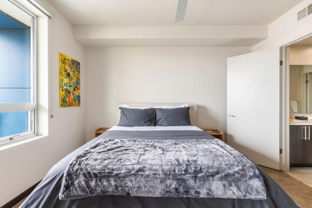 New 2bed Upscale *