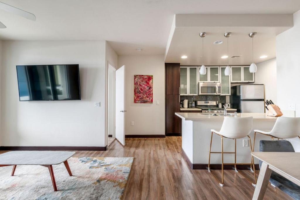 New 2bed Upscale Apartment